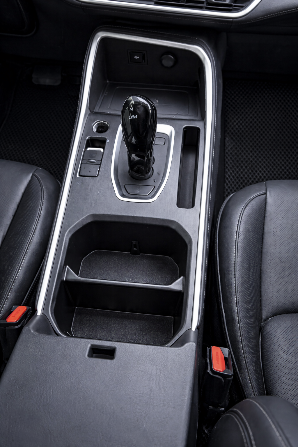 Portable Car Vacuum – Clean Your Car in Seconds!!